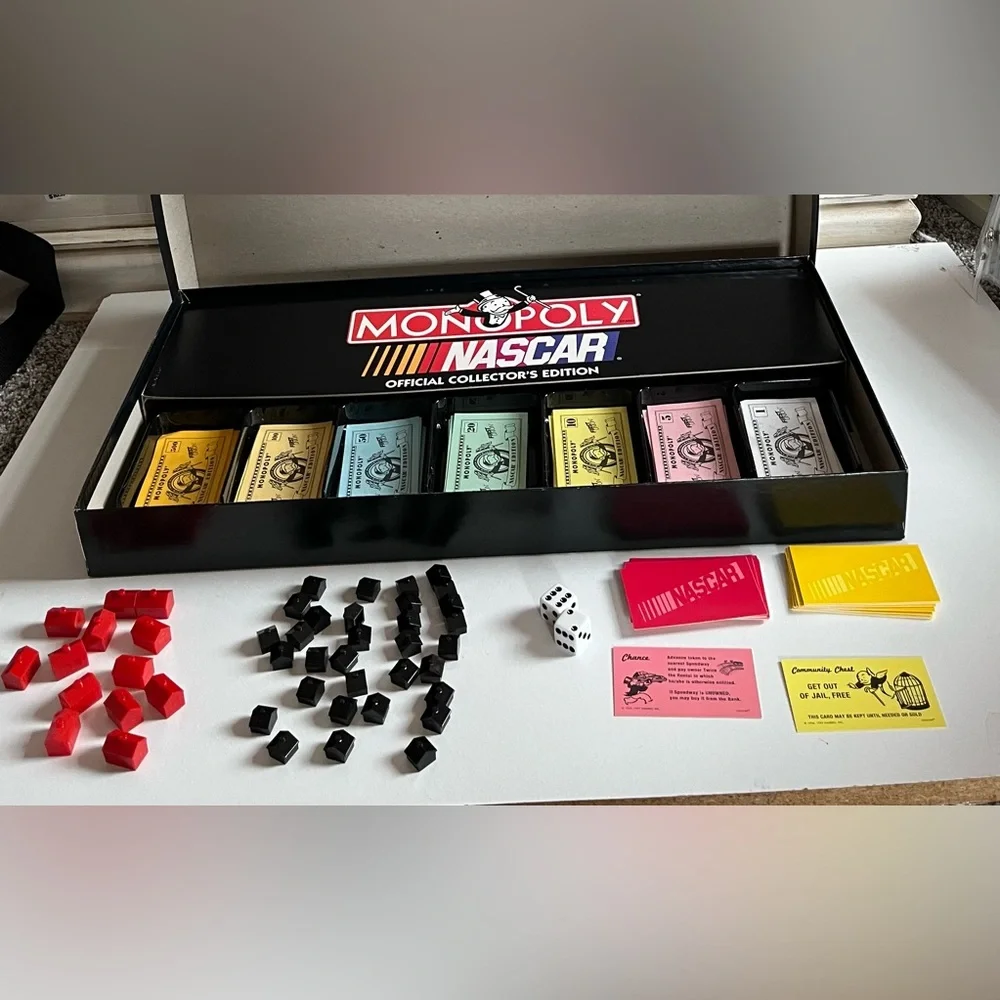 Vintage Monopoly NASCAR Official Collectors Edition 1997 Board Game Race car